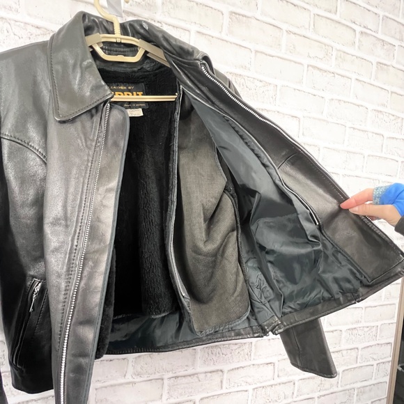 VINTAGE |•ESPRIT•| 100% Genuine Leather Jacket Zip Out Plush Insulation - Picture 7 of 11